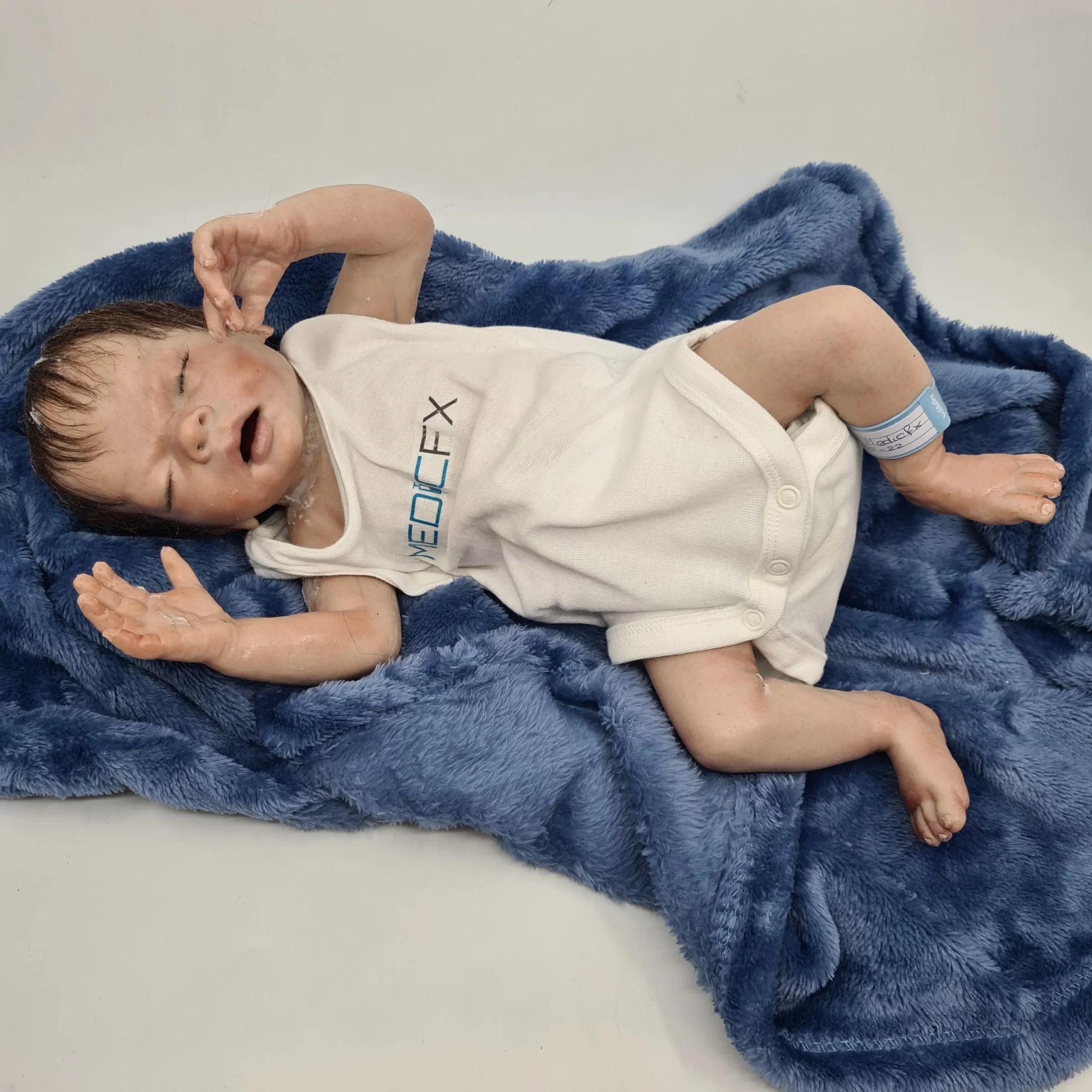 MO870 Baby Aiden - Birthing Manikin image 3