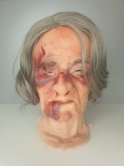MNU703 Elsbeth Injured - Nursing Anne Facial Overlay image 2