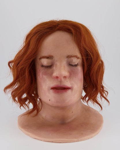MM421 Gwyneth - SimMan Facial Overlay image 0